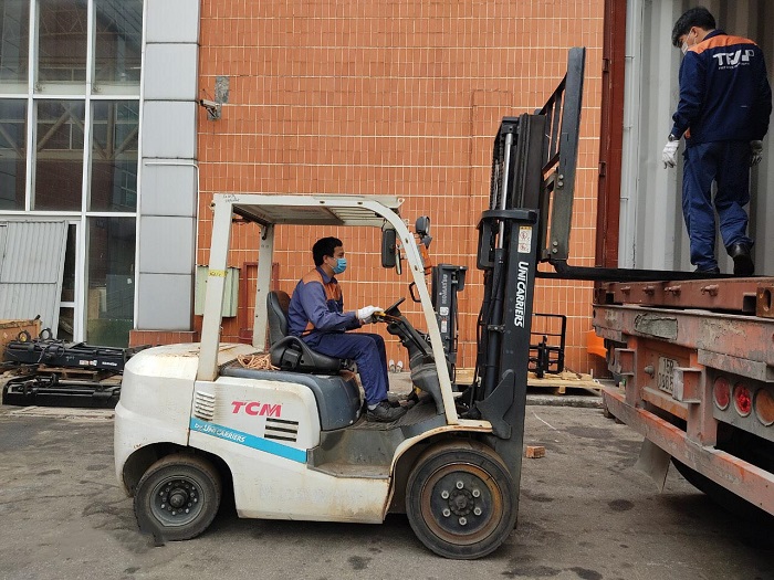 Luôn chú ý vận tốc khi vận hành