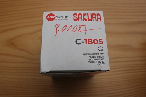 Lọc dầu động cơ xe nâng C-1805 hiệu Sakura, hàng mới 100%