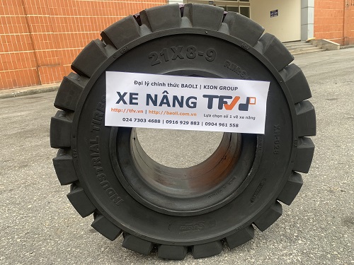 Lốp đặc xe nâng kích thước 21x8-9 hiệu Success