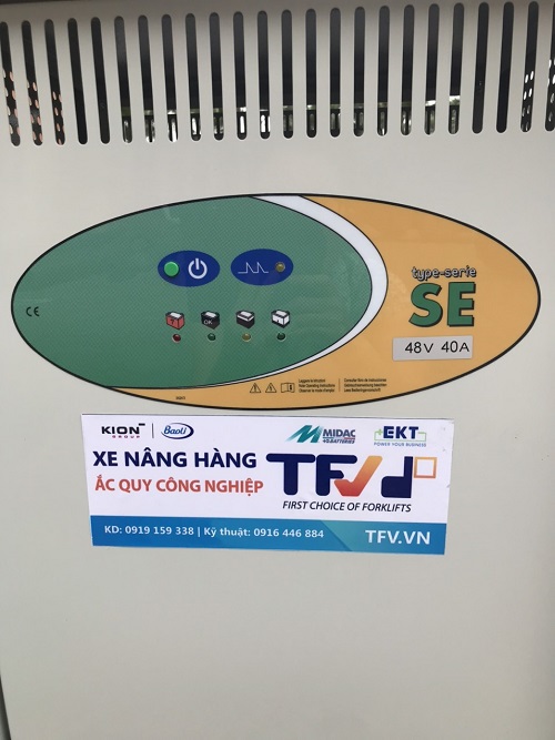 Máy sạc ắc quy hiệu SE Wa 3 pha 48V 40A mã 121-001 sử dụng cho xe nâng, hàng mới 100%. Mã P.01498