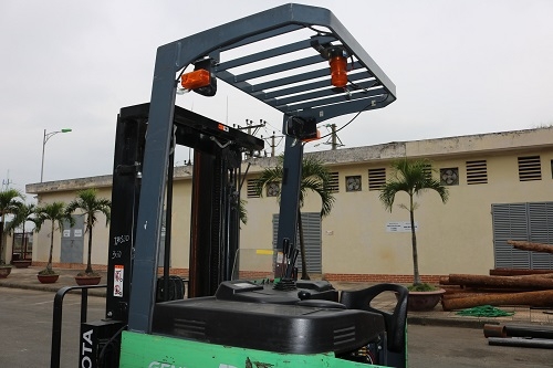 Bảo vệ phần nóc cabin