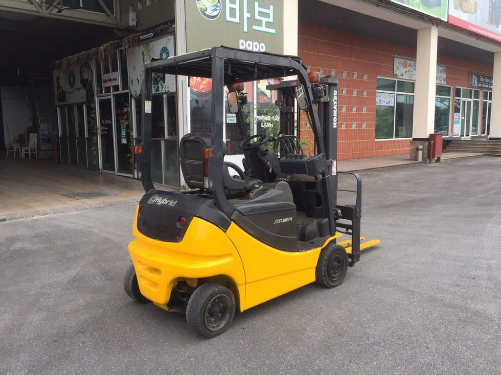 Nhu muốn bán xe nâng cũ 1,5 tấn hiện nay vô cùng lớn.