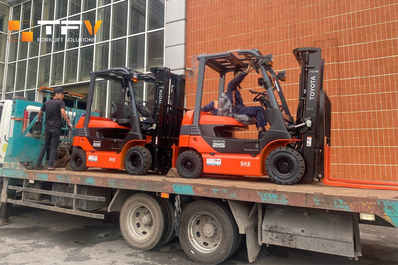 Chi phí vận chuyển xe nâng