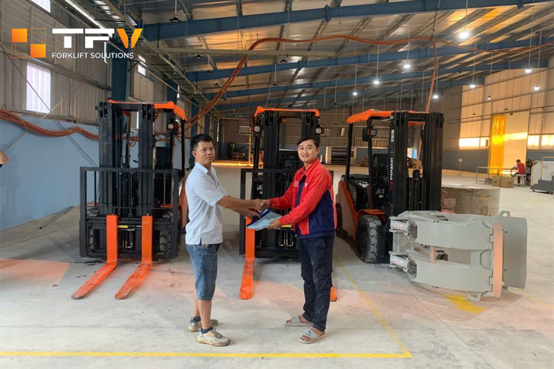 Giao xe nâng dầu 3.5 tấn CT Power