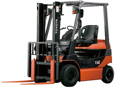 Giá xe nâng hàng Toyota mới 100%