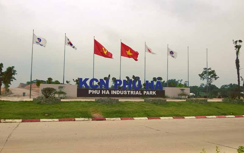 TFV có địa chỉ cho thuê xe nâng giá rẻ tại Phú Thọ với điểm thuê là khu công nghiệp Phú Hà.