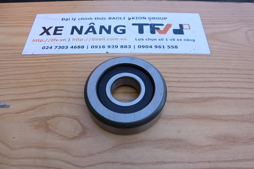 Vòng bi xe nâng kích thước 35x102x30 mm hiệu CLUNT. Mã P.00299