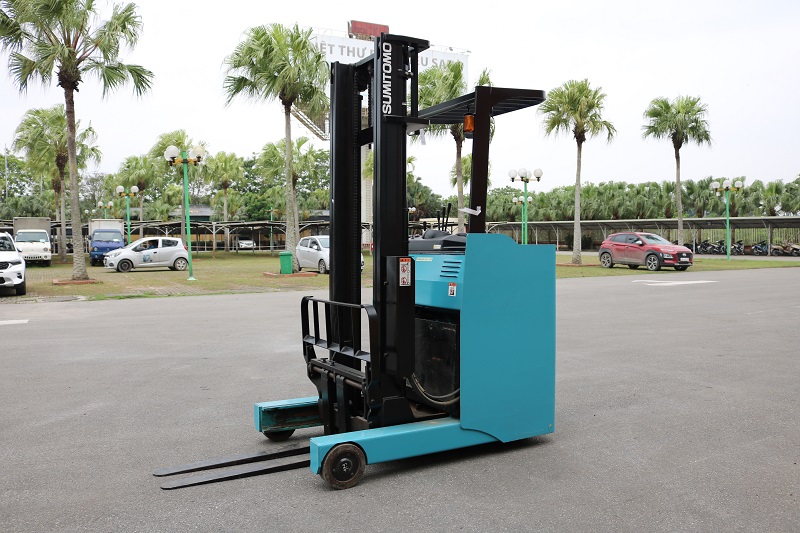 Xe nâng điện cũ Reach truck 1.5 tấn Sumitomo 61FBR15SE