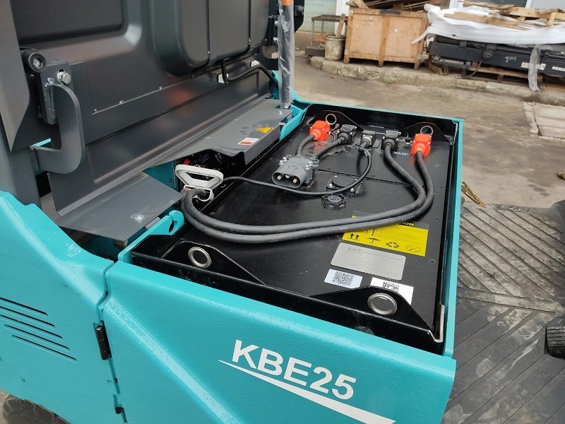 Xe nâng điện Kion Baoli KBE25 kèm ắc quy Lithium 