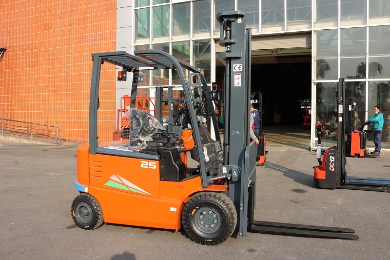 Giá xe nâng hàng hiệu Heli mới 100%