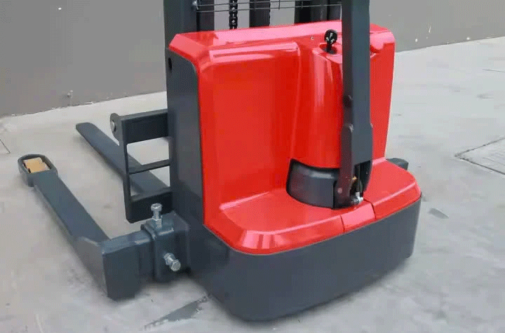 Xe nâng điện stacker 1.5 tấn Interlift CL1530GHY