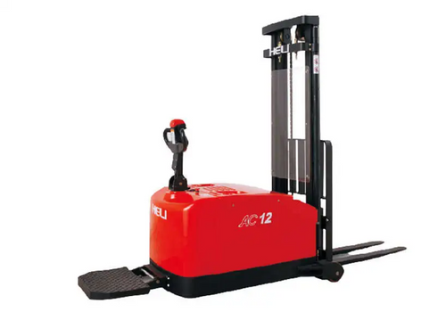 xe nâng CHL Heli Stacker có đối trọng