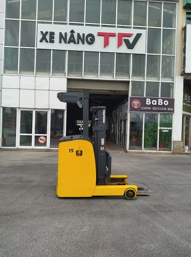 Xe nâng điện Reach truck 1.5 tấn komatsu FB15RL-15