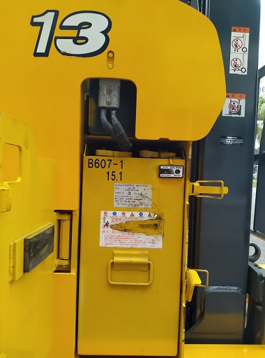 xe nâng reach truck Komatsu FB13RS-15