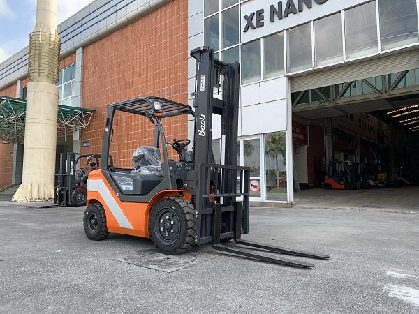 Xe nâng dầu 2,5 tấn Baoli KBD25