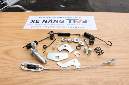 Bộ phanh  bánh xe nâng cho xe nâng