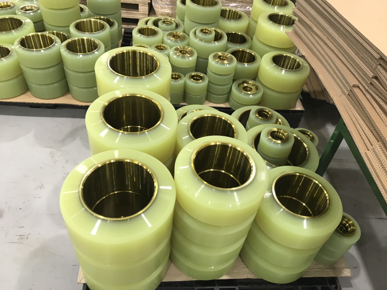 Bánh tải xe nâng cho xe nâng