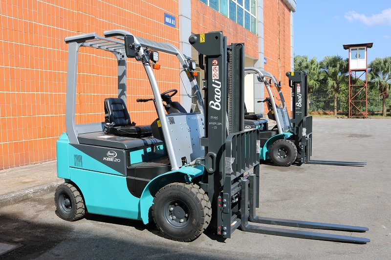 Xe nâng điện Baoli KBE20-01 trong đội xe cho thuê TFV