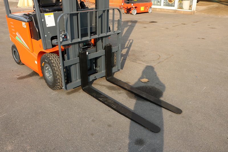 Giá móc càng xe nâng hàng - Fork carriage