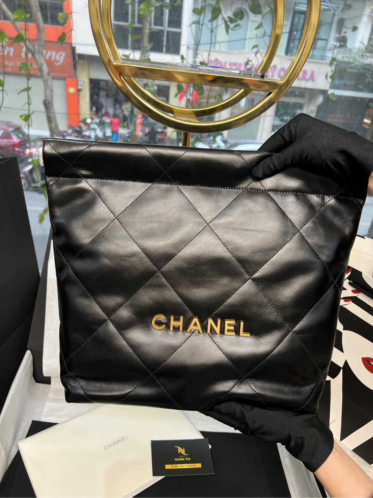Chanel 22