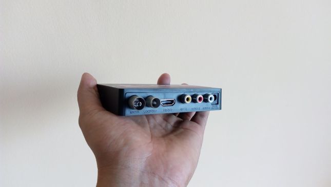 Đầu thu kỹ thuật số DVB T2 HD-555 giá rẻ 03