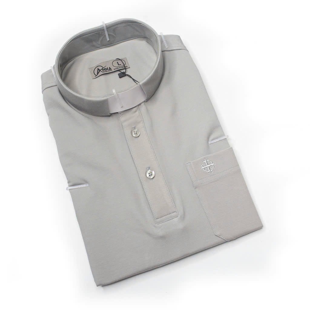 Áo Thun Cổ Côn Linh Mục Màu Xám