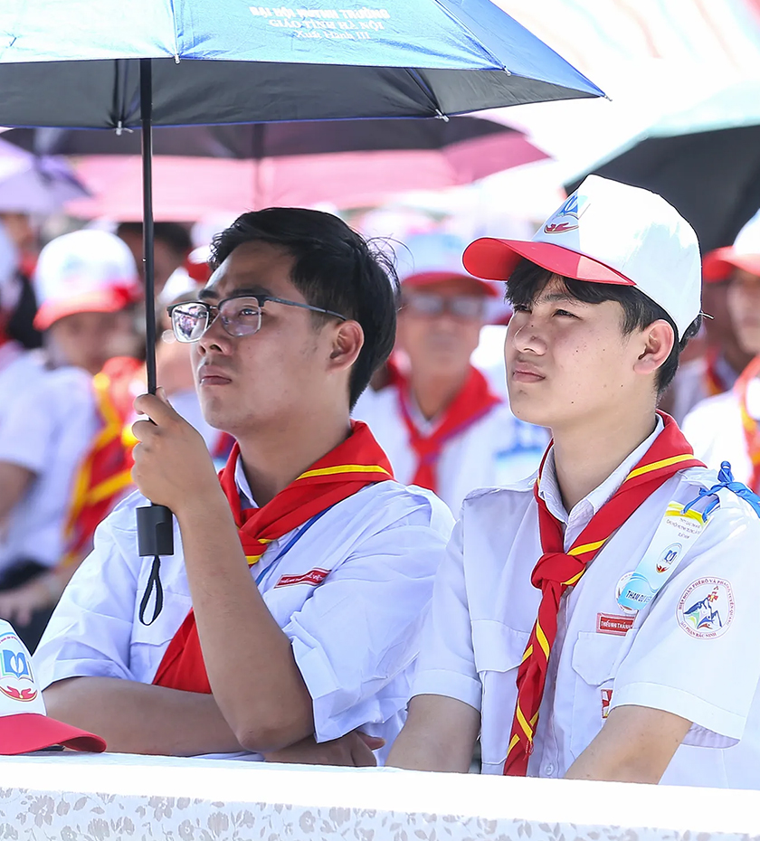 Mũ thiếu Nhi Thánh Thể