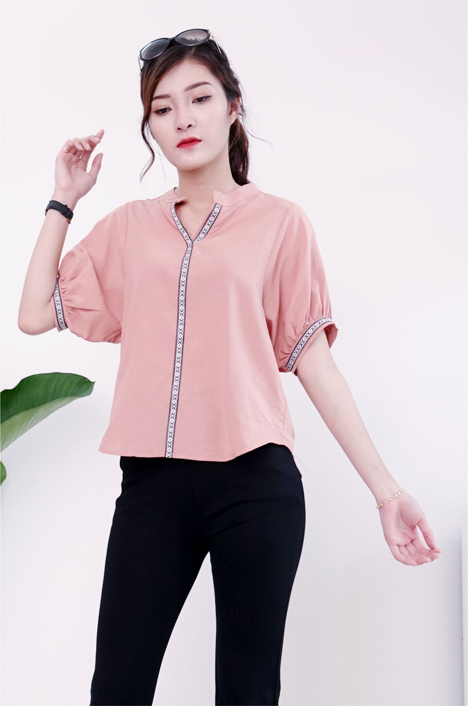Áo Tay Phồng Viền Tay AK 5570