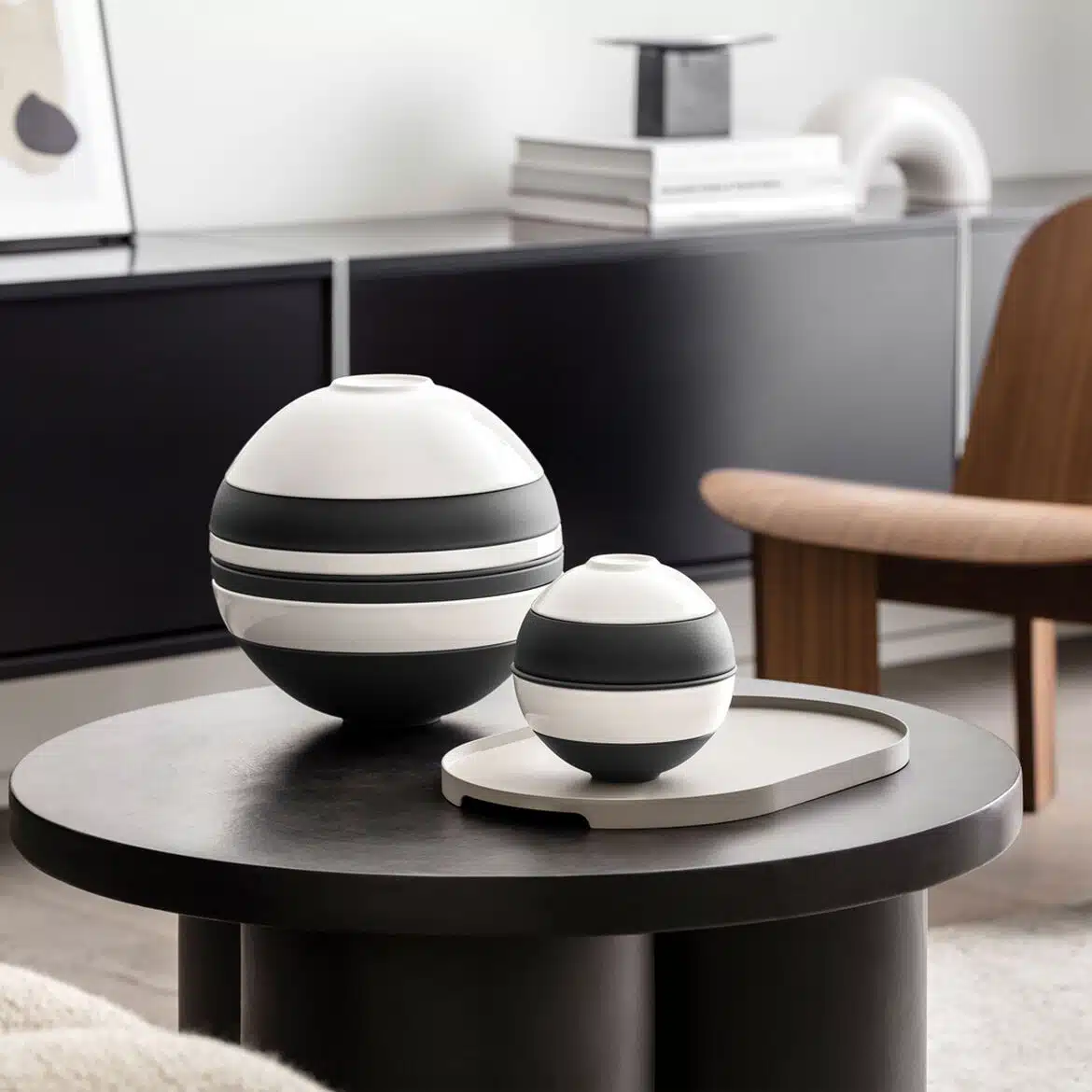 VB La petite Boule Bộ bàn ăn 5 món màu đen trắng đến từ thương hiệu Villeroy & Boch sản xuất tại Đức 1016669052