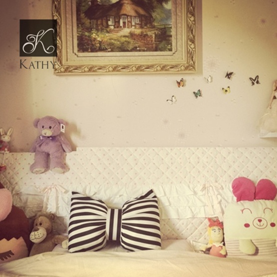 BOW Gối tựa trang trí cỡ S 1708