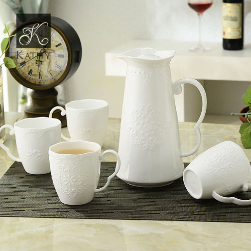 WHITE LACE bộ cốc cao trắng 2102