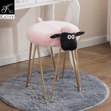 SHEEP Ghế trang trí hình chú cừu hồng chân cao 6070H