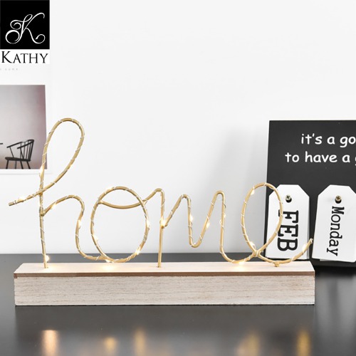 HOME Đèn trang trí để bàn đế gỗ 6525