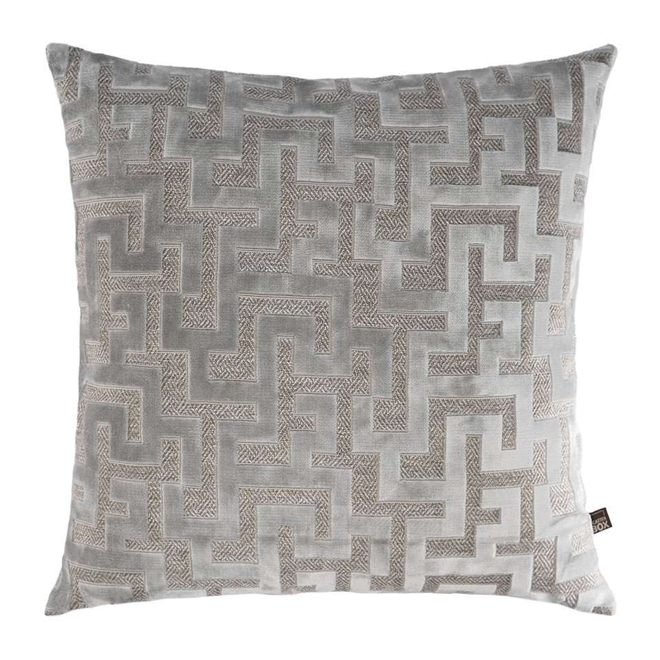 SB Vỏ Gối cao cấp MAZE 43x43CM SILVER C/COVER 3PT1104A