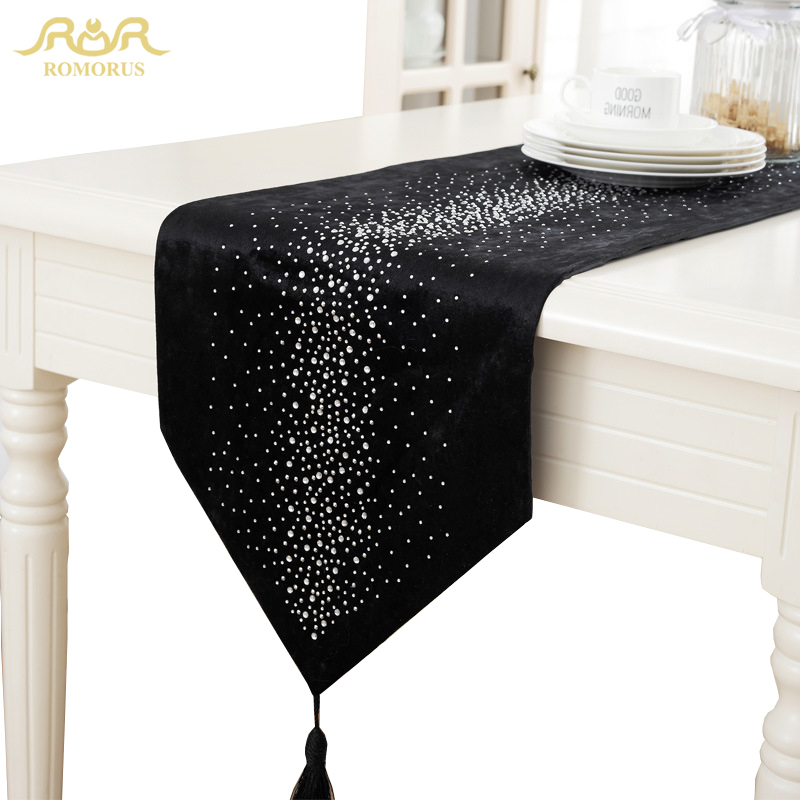 TWINKLE Table runner màu đen 32x240cm 7244D