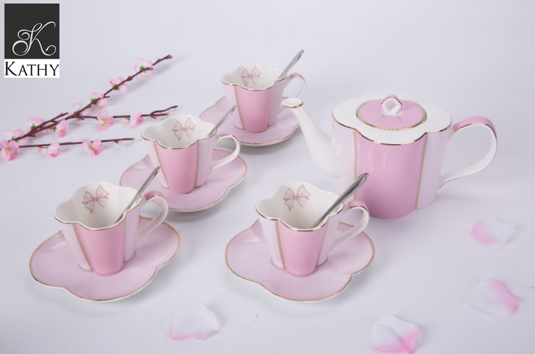 CLOVER Bộ trà chiều 4 người màu hồng 2465