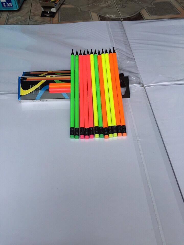 Bút chì 5 màu Scholine