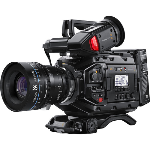 Camera Blackmagic URSA Mini Pro đã trở thành một trong những lựa chọn hàng đầu của các nhà làm phim chuyên nghiệp trên khắp thế giới. Với thiết kế đẹp mắt và chất lượng hình ảnh tuyệt vời, một chiếc Blackmagic URSA Mini Pro sẽ giúp bạn tạo ra những tác phẩm điện ảnh đỉnh cao.