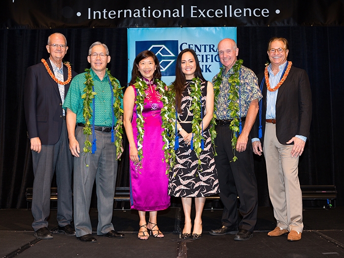 Shidler College of Business Hall of Honor Awards 2016