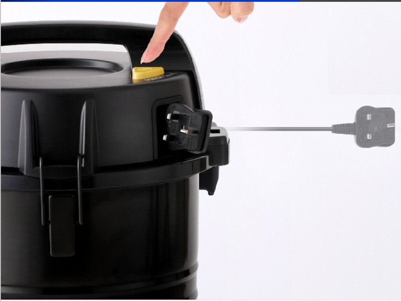 Máy hút bụi công nghiệp Panasonic MC-YL669GN49