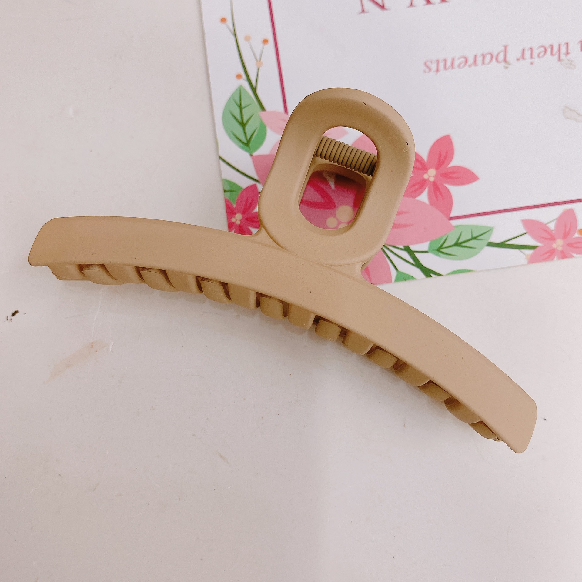 kẹp tóc dạng quặp