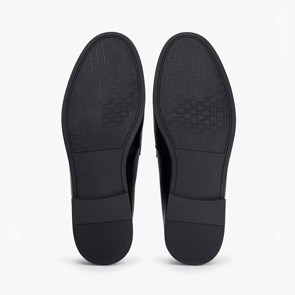 Giày lười nam Tommy Hilfiger Leather Loafer 05849 – Màu đen