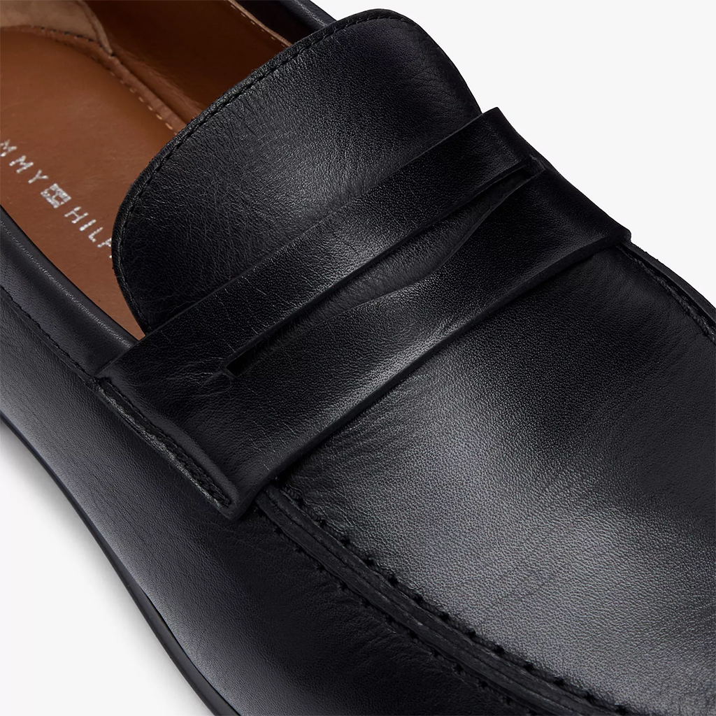 Giày lười nam Tommy Hilfiger Leather Loafer 05849 – Màu đen