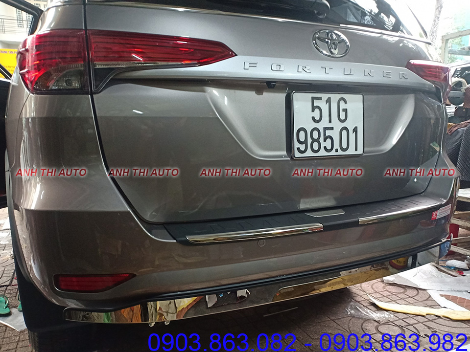 Dịch vụ độ pô xe Toyota Fortuner 20192020 mẫu Mer