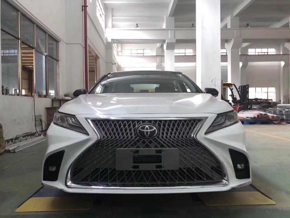  Độ mặt calang Lexus cho Camry