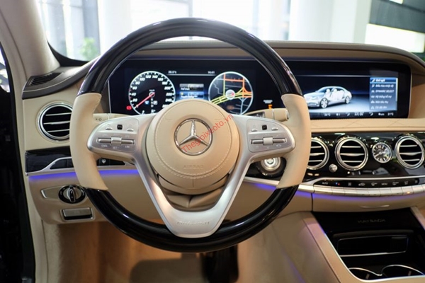 vô lăng Mercedes Benz Maybach S450