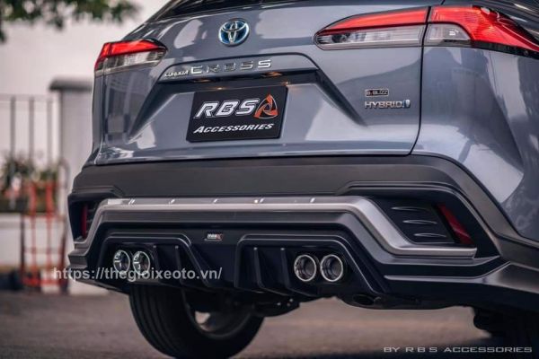 ốp cản sau gói độ body kit RBS cho Corolla Cross 2021