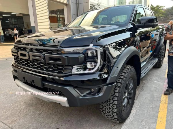 thiết kế Ford Ranger Raptor 2023 màu đen