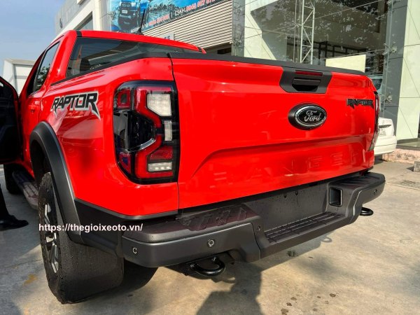 đuôi xe Ford Ranger Raptor 2023