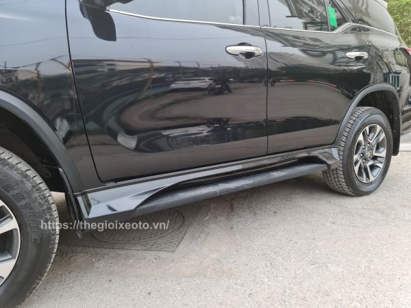 Toyota Fortuner phiên bản mới 2021 độ body kit kiểu dáng Lexus LX570